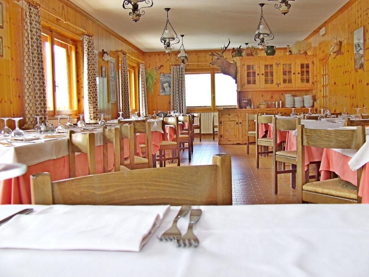 Hotel Ristorante San Pietro Valdisotto Exterior foto